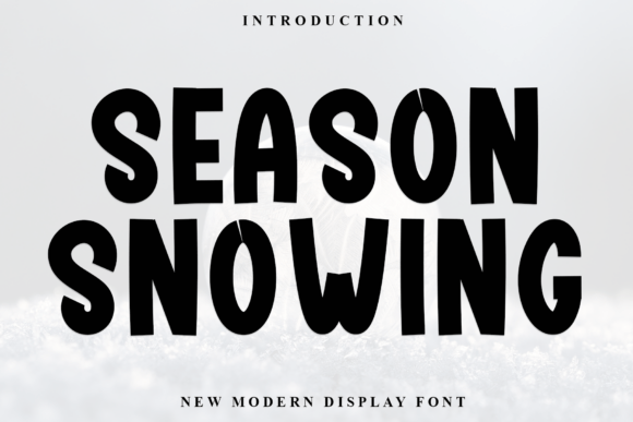 Season Snowing: A Festive Font for Holiday Designs